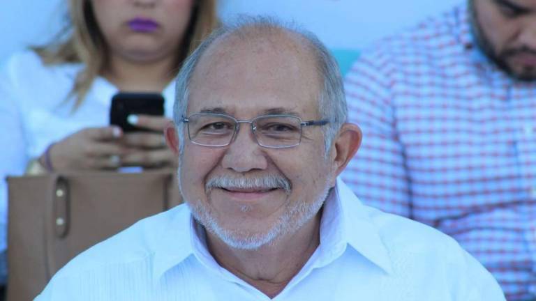 Impone autoridad electoral multa al Alcalde de Mazatlán y amonestan al PAS y Morena
