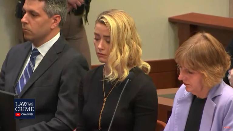Amber Heard estuvo presente cuando el jurado dio su veredicto.