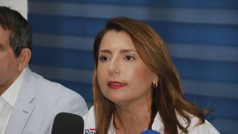 Roxana Rubio Valdez, dirigente estatal del PAN, pide la destitución del Secretario de Seguridad Pública en Sinaloa.