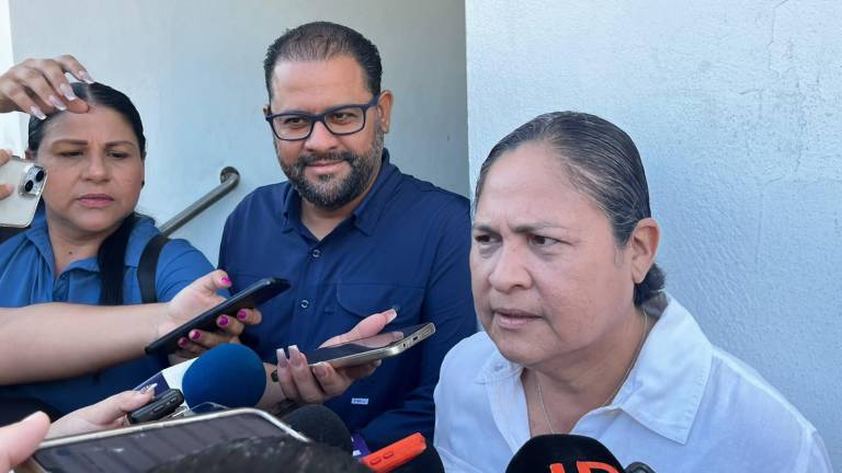 Autoridades municipales se comprometieron a gestionar ante Gobierno de Sinaloa recursos para el pago de quinquenios en Seguridad Pública.