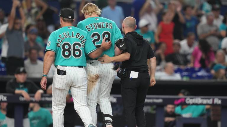 Kyle Stowers será baja por poco más de una semana en el line up de los Marlins.