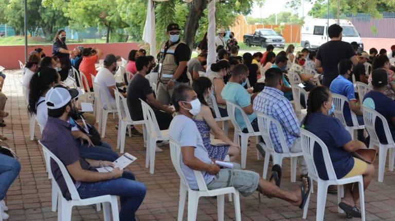 Sin fecha, aplicación de segunda dosis de AstraZeneca en Mazatlán