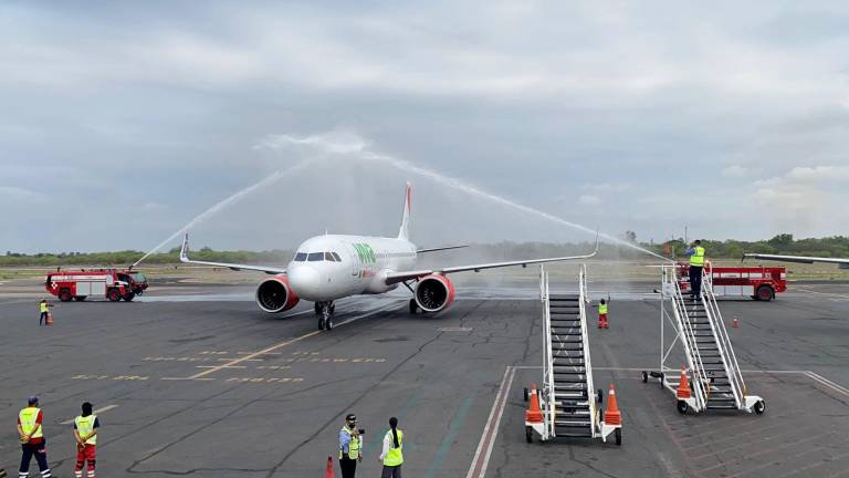Culiacán-Cancún, ruta que actualmente sólo opera Viva Aerobus, ofrece un vuelo a la semana, todos los sábados.