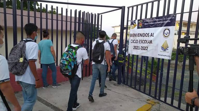 Este lunes los alumnos volverán a las aulas en Sinaloa