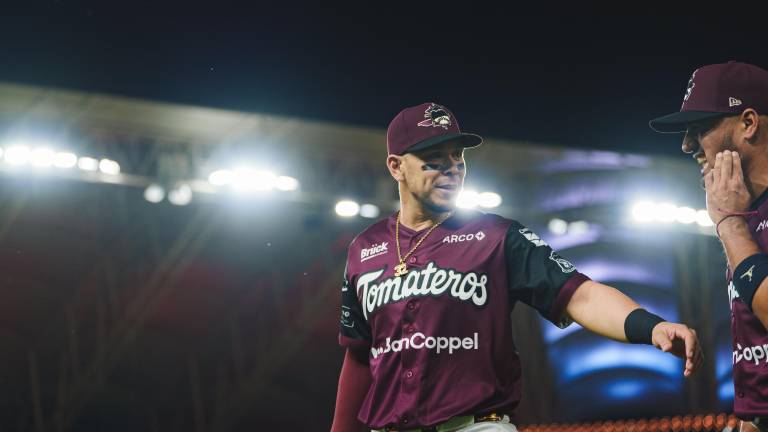 Joey Meneses buscará una nueva oportunidad por jugar otra vez en las Mayores.