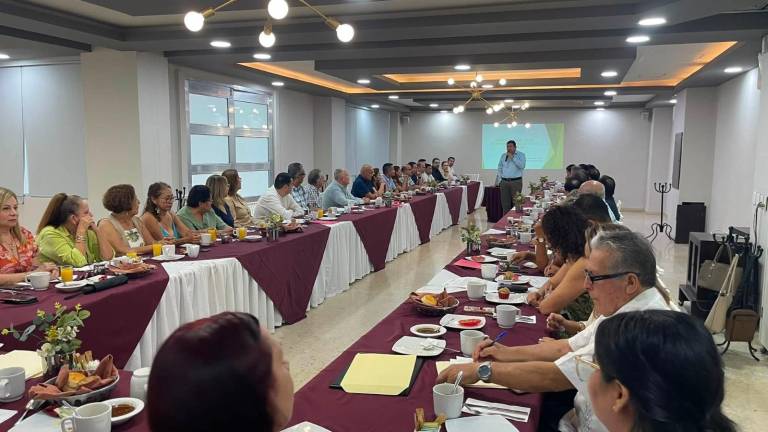 Integrantes del Colegio de Abogados “Marco Antonio Arroyo Cambero” participaron en su primera asamblea del periodo 2026-2028.
