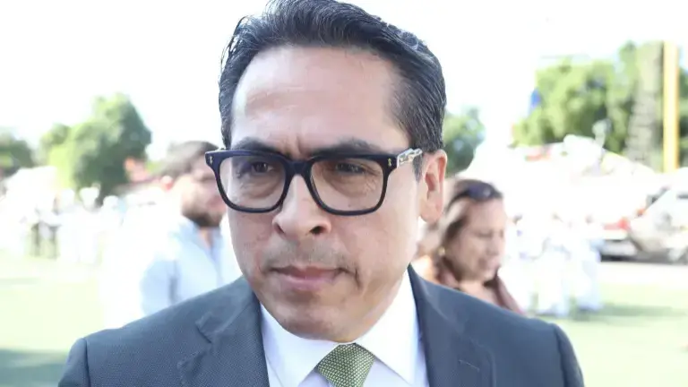 Navarrete Cuevas precisó que en Mazatlán en el Operativo de Seguridad por parte de los cuerpos de auxilio participarán los cuerpos de Bomberos, Protección Civil Municipal.