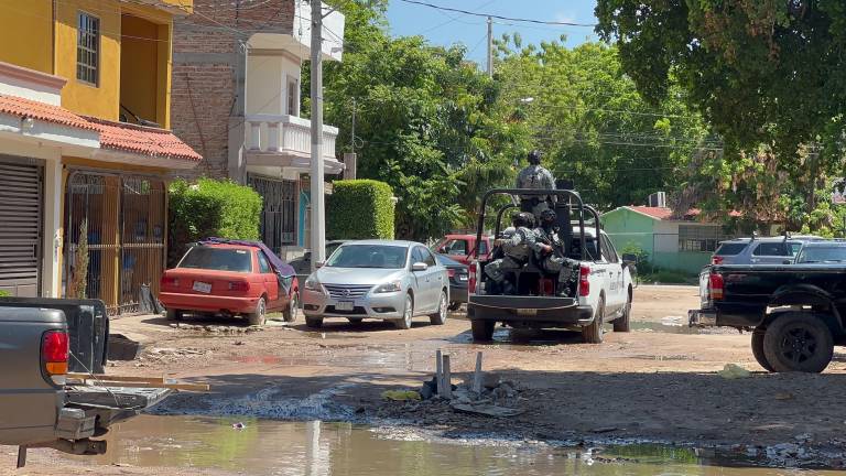 La agresión ocurrió dentro de una vivienda en Los Mochis, frente a los hijos de la víctima.