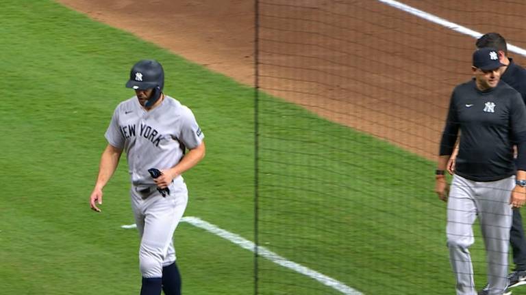 Giancarlo Stanton vuelve a caer lesionado.