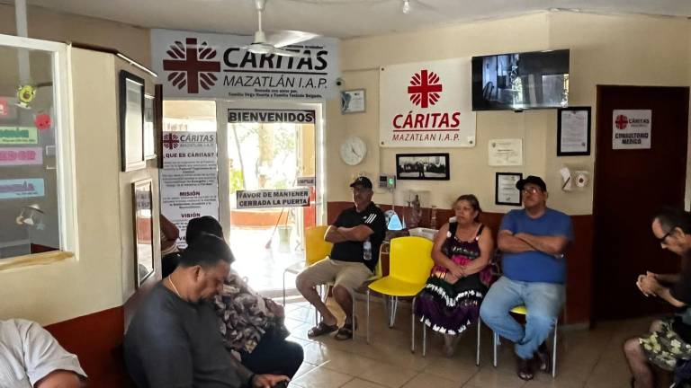 Caritas Mazatlán y Oftavisión llevan a cabo una campaña de evaluación de carnosidad.
