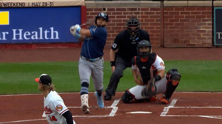 Jonathan Aranda mantuvo su gran momento, pero los Rays ligaron derrota en Baltimore.