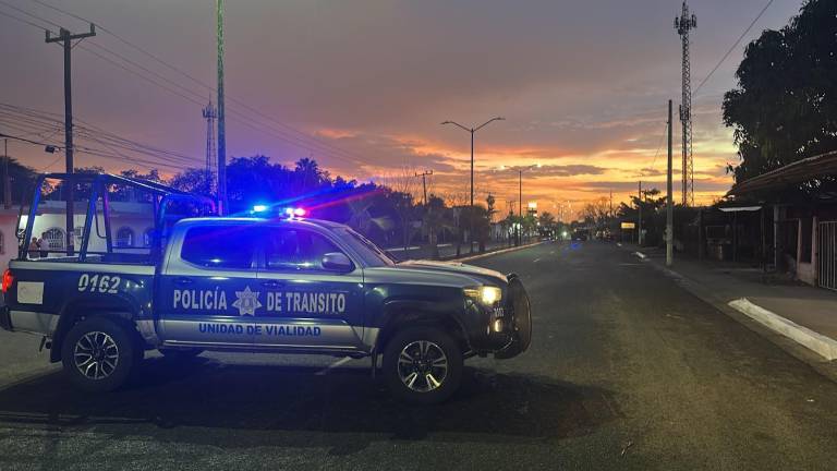 Agentes de la Policía Municipal mantienen recorridos preventivos de vigilancia en los distintos sectores.