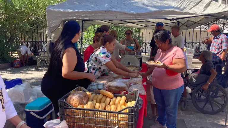 A partir del próximo jueves se ofrecerán alimentos también los lunes, miércoles y jueves a las 11:00 horas en una casa del Centro de Mazatlán.