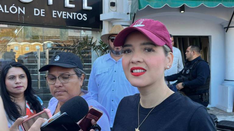 La Alcaldesa de Mazatlán Estrella Palacios Domínguez informa sobre la actividad durante el Jueves Santo.