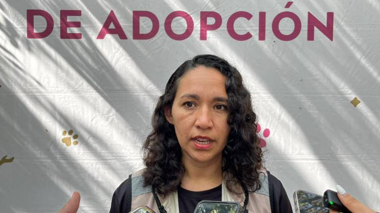 Monserrat Cortés exhortó a las personas a tener una tenencia responsable de perros y gatos que vivan en sus domicilios.