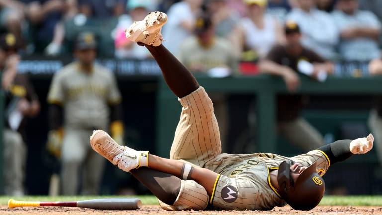 Xander Bogaerts se va al hule.