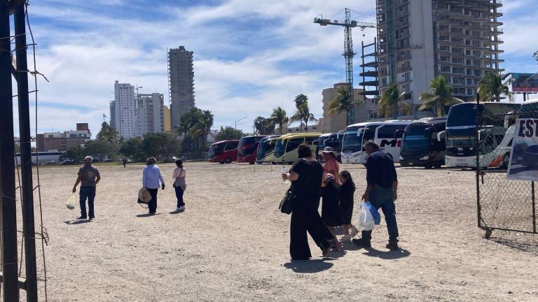 Charteros mencionan que les ha sorprendido el poco turismo que tiene la ciudad actualmente.