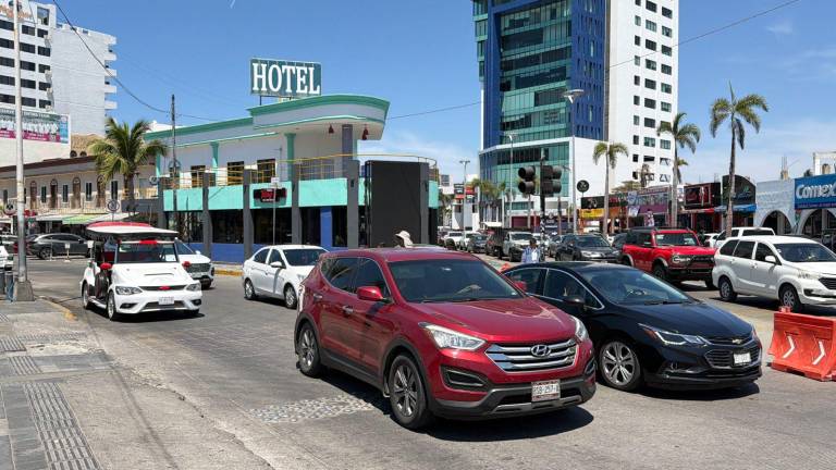 La implementación del Par Vial en la zona turística de Mazatlán ha registrado algunos puntos de conflicto.