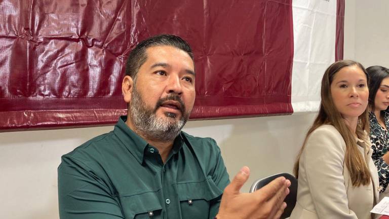 El Alcalde Óscar Zamudio afirma que su gobierno continúa brindando servicios y apoyo a las familias desplazadas que lo solicitan, aunque algunas se trasladan a Mazatlán.