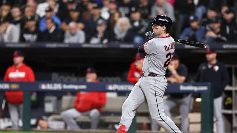 Chase DeLauter remolca carrera.
