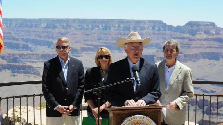 Biden nomina a Ken Salazar como embajador de EU en México