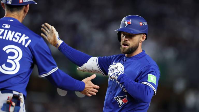 Azulejos mandaron en el Juego 4 para barrer a Yanquis.