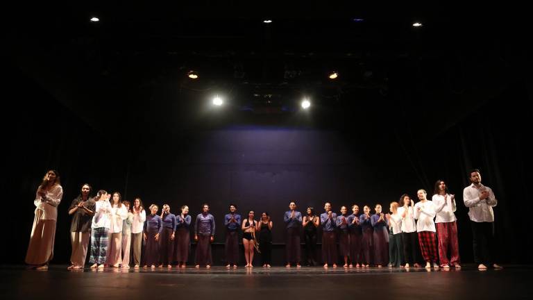 Las coreografías presentadas fueron de su creación e interpretadas por ellos mismos, con las que cerraron el ciclo escolar 2021-2022 de la Escuela Superior de Danza.
