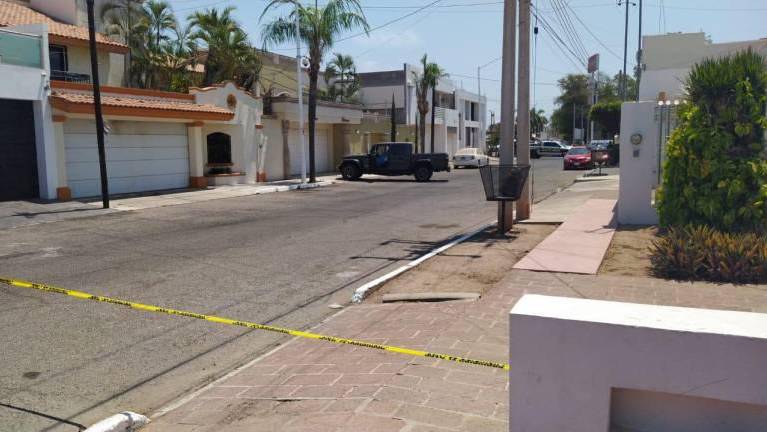 Sinaloa + Incluyente exige a la Fiscal se esclarezca y se castigue a los culpables de asesinato de conocido maquillista en Culiacán