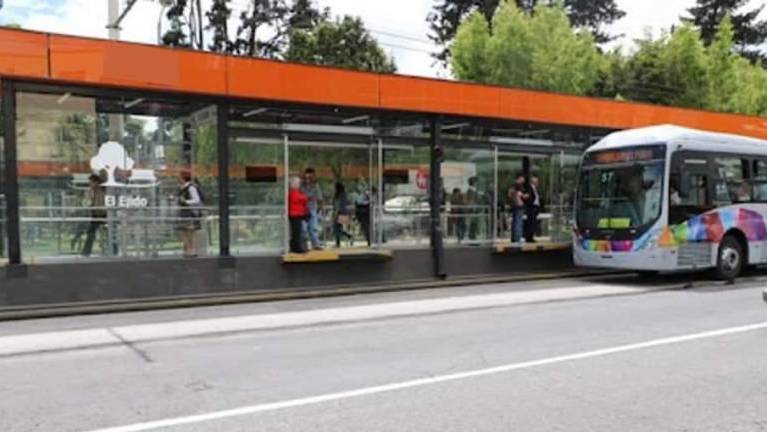 Proyecto de Metrobús sí es prioritario, la mayoría se mueve en transporte público: Liga Peatonal