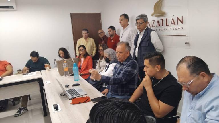 Rojo Quintero recordó que ya hay antecedentes en Hermosillo, Sonora, donde los medidores se instalaron en el segundo nivel del mercado.