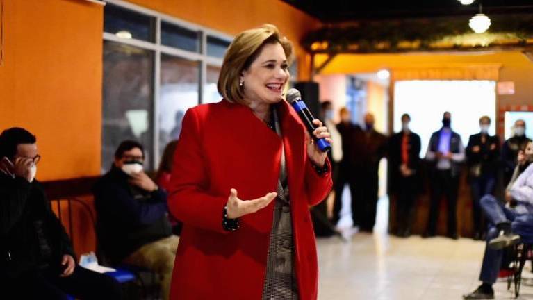 Maru Campos, Gobernadora electa de Chihuahua, da positivo a Covid-19 y es hospitalizada