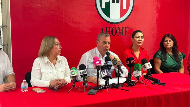 Dirigentes del PRI en Ahome informaron sobre la estrategia del partido rumbo a los próximos comicios.