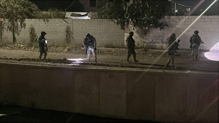 Elementos del Ejército resguardaron la zona donde un joven fue asesinado a balazos en Prados del Sol.