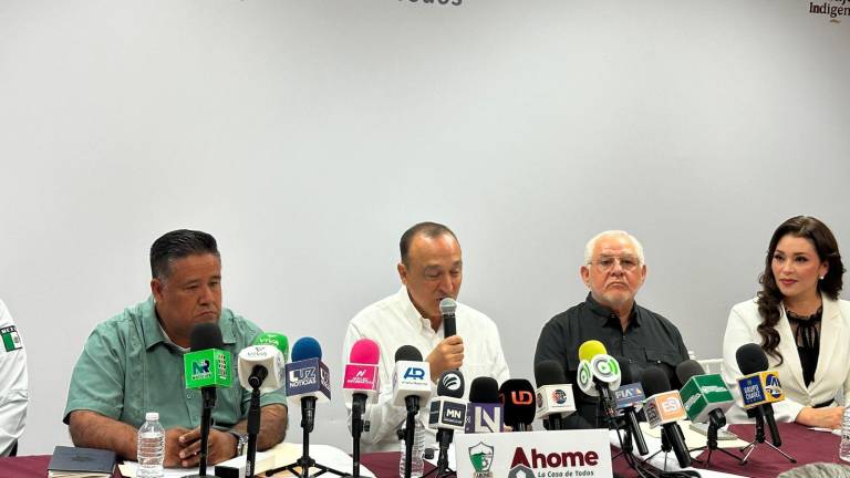 Conferencia del Alcalde de Ahome Antonio Menéndez de Llano Bermúdez sobre el operativo de Semana Santa.