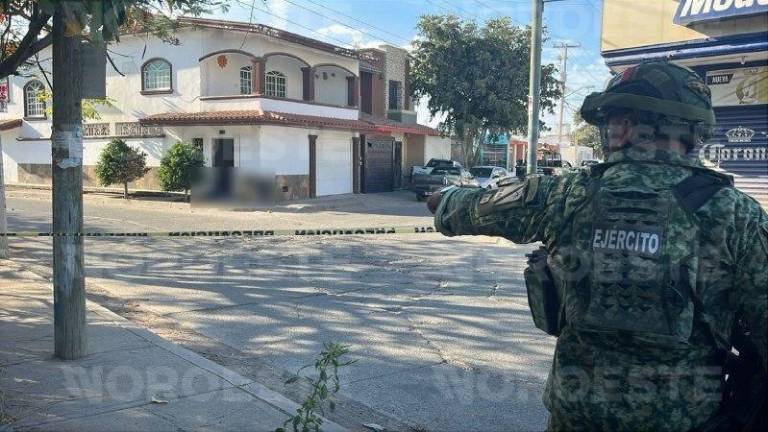 Dos hombres fueron asesinados la mañana de este martes en un domicilio del Fraccionamiento Santa Rocío.