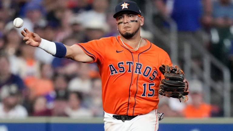 Isaac Paredes podría estar entrre los peloteros que podrían ser cambiados por parte de los Astros.