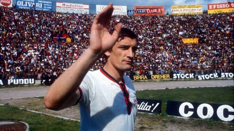 Muere Gigi Riva, máximo goleador histórico de Italia y leyenda del Cagliari