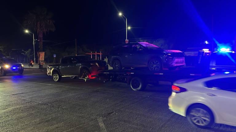 La Marina decomisó vehículos en la zona rural de Culiacán, donde también fue localizado un cuerpo.