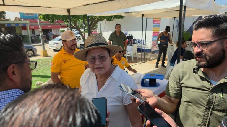 La Alcaldesa Minerva Osuna Zavala sostiene que los tres niveles de Gobierno trabajan para proteger a Mazatlán.