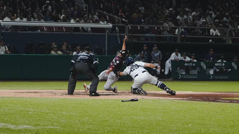 Tomateros de Culiacán logró la victoria en el cierre del calendario regular en casa de Jaguares de Nayarit.