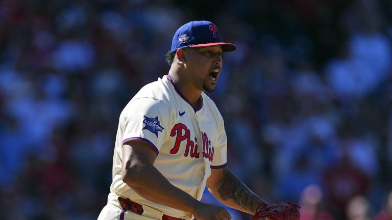 Filis colocan a Jhoan Durán en lista de lesionados.