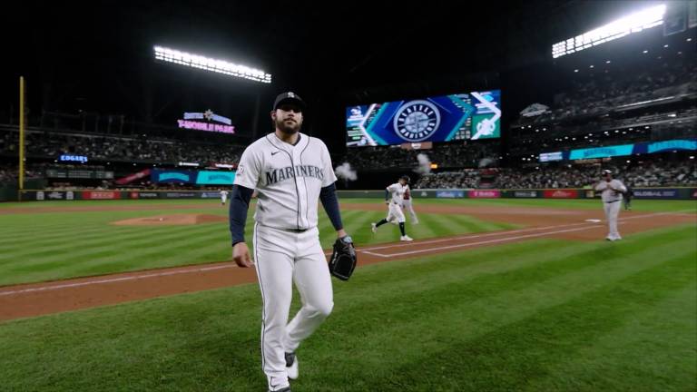 Andrés Muñoz busca recuperar su slider tras noche amarga en San Diego.