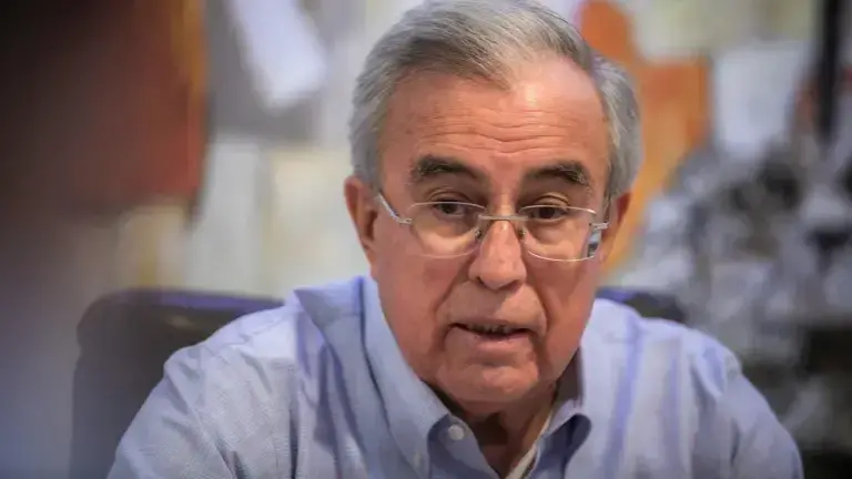 Baja aprobación de Rocha Moya 18.2 puntos porcentuales en un año