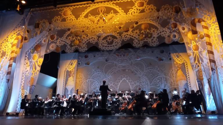 La OSSLA abre el concierto decembrino con una obertura miniatura del ballet del Cascanueces.