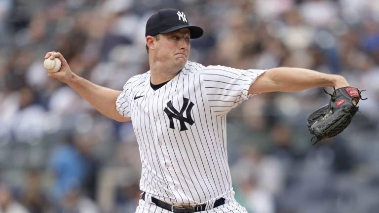 Gerrit Cole lanza juego completo.