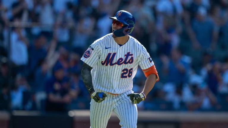 Mets dejan tendidos a Yanquis y conquistan la Serie del Subway.