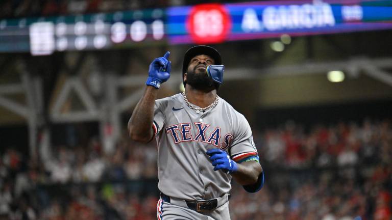 Adolis García probará fortuna en la agencia libre.