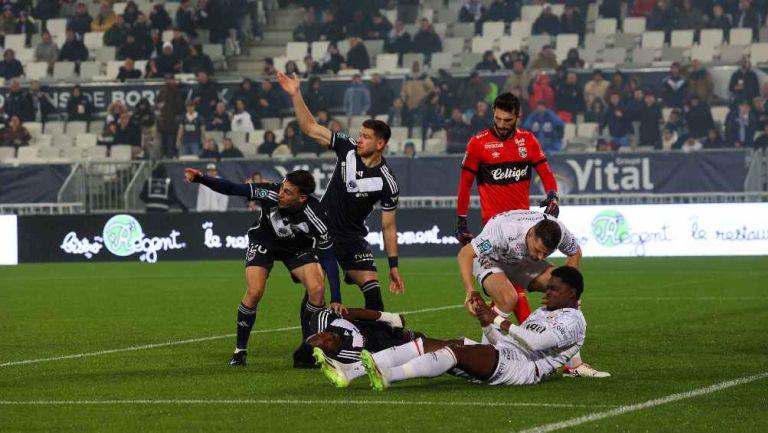 Ex futbolista de Rayados, en coma inducido tras fuerte golpe