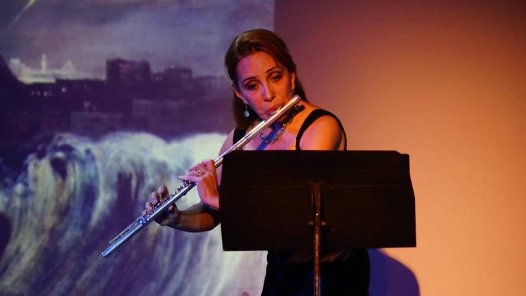 La artista Frida Fernández Velasco en su concierto “La flauta como un instrumento místico”, que se celebró en Casa Haas.