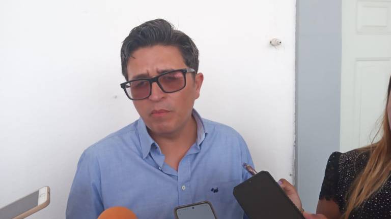 Rogelio Olivas Osuna informó que se darán permisos eventuales para el 10 de mayo.